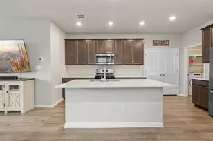 133 Outlaw Dr, Liberty Hill, TX 78642 - Photo 8