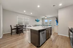 133 Outlaw Dr, Liberty Hill, TX 78642 - Photo 10