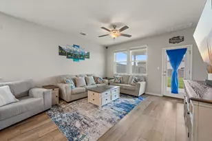 133 Outlaw Dr, Liberty Hill, TX 78642 - Photo 14