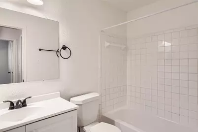 5616 Emerald Forest Drive #121, Austin, TX 78745 - Photo 12
