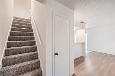 5616 Emerald Forest Drive #121, Austin, TX 78745 - Photo 14