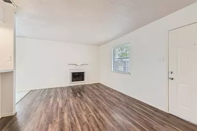 5616 Emerald Forest Drive #121, Austin, TX 78745 - Photo 4