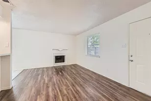 5616 Emerald Forest Dr, Austin, TX 78745 - Photo 4