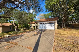 2011 Castle Creek Dr, San Marcos, TX 78666 - Photo 1