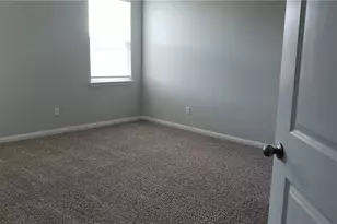 101 Declaration Ln, Liberty Hill, TX 78642 - Photo 14