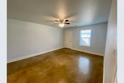 300 Pendergrass Street #B, Smithville, TX 78957 - Photo 10