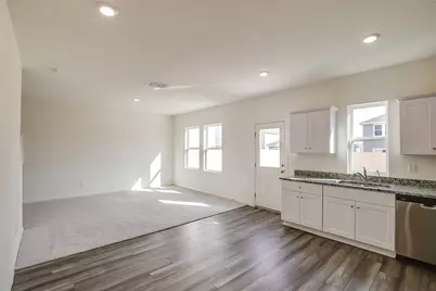 110 Blackbear Drive, Hutto, TX 78634 - Photo 12