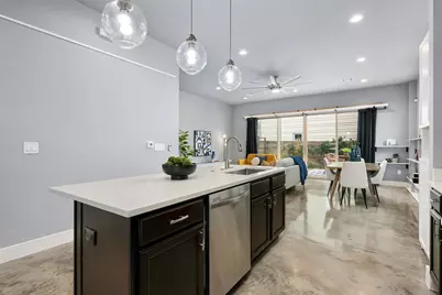 1310 Cedar Avenue, Austin, TX 78702 - Photo 8