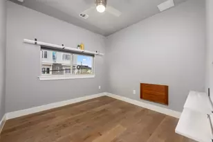 1310 Cedar Ave, Austin, TX 78702 - Photo 22
