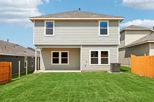 552 Gilmer Ln, Buda, TX 78610 - Photo 32