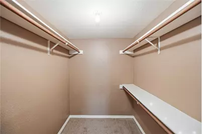 9797 Leawood Boulevard #1202, Houston, TX 77099 - Photo 8
