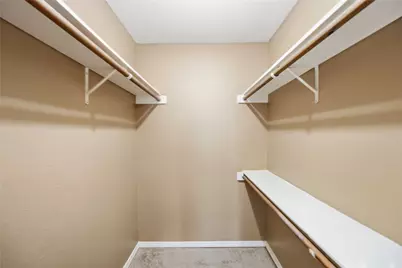 9797 Leawood Boulevard #1202, Houston, TX 77099 - Photo 6