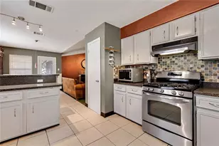 12718 Covington Trail, Austin, TX 78727 - Photo 4