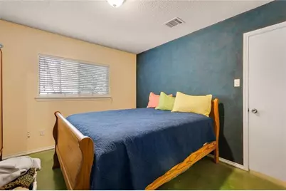 12718 Covington Trail, Austin, TX 78727 - Photo 14