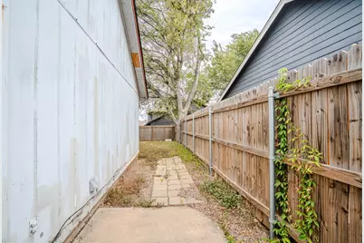 11906 Sunhillow Bend #B, Austin, TX 78758 - Photo 14