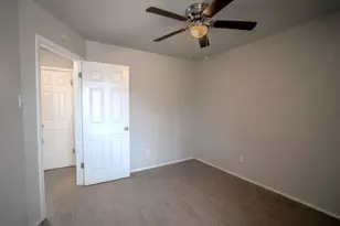 11906 Sunhillow Bend, Austin, TX 78758 - Photo 12