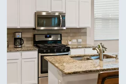 535 Stampede Road, San Marcos, TX 78666 - Photo 8