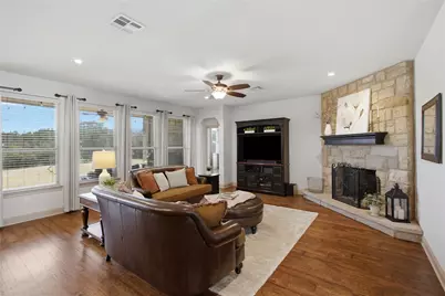 224 Whitney Woods Circle, Georgetown, TX 78633 - Photo 14