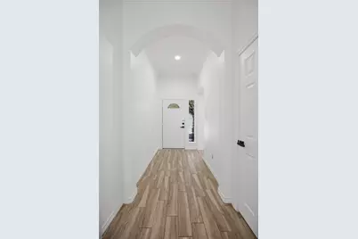 204 Newport Landing Place, Round Rock, TX 78665 - Photo 6