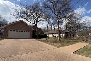 113 Canyon Rd, Georgetown, TX 78628 - Photo 2