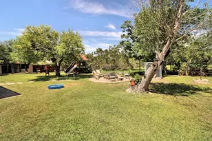 10260 Twin Lake Loop, Dripping Springs, TX 78620 - Photo 26