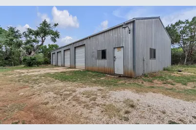 700 Billie Brooks Lane, Driftwood, TX 78619 - Photo 32