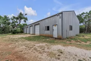 700 Billie Brooks Ln, Driftwood, TX 78619 - Photo 32