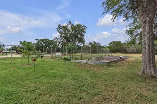 700 Billie Brooks Ln, Driftwood, TX 78619 - Photo 30
