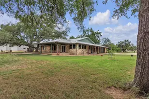 700 Billie Brooks Ln, Driftwood, TX 78619 - Photo 2