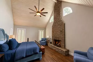 405 Frederick Rd, Fredericksburg, TX 78624 - Photo 12