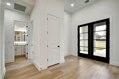 2141 Stone Meadow, Fredericksburg, TX 78624 - Photo 30