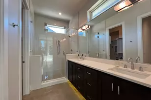 2105 Greenwood Ave, Austin, TX 78723 - Photo 14