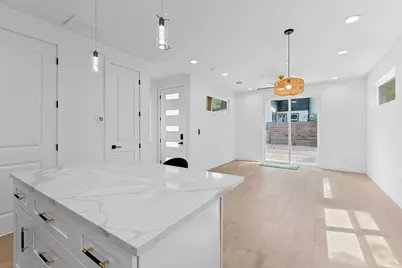 5305 Ledesma Road #4, Austin, TX 78721 - Photo 8