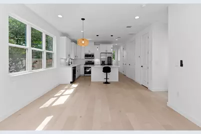 5305 Ledesma Road #4, Austin, TX 78721 - Photo 10
