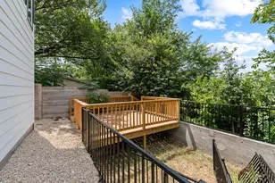 5305 Ledesma Rd, Austin, TX 78721 - Photo 38