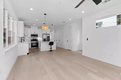 5305 Ledesma Road #4, Austin, TX 78721 - Photo 12