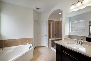 1648 Sun Ledge Way, New Braunfels, TX 78130 - Photo 16