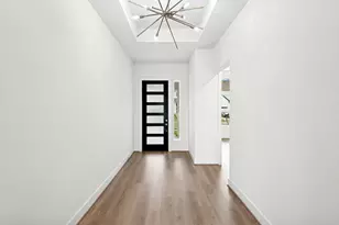 121 Irvine Pass, Liberty Hill, TX 78642 - Photo 4