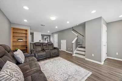 6900 E Riverside Drive #31, Austin, TX 78741 - Photo 2