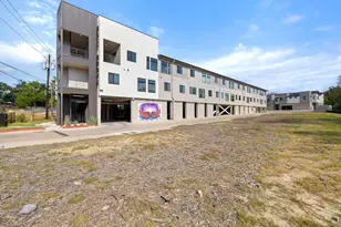 1811 Webberville Rd, Austin, TX 78721 - Photo 34