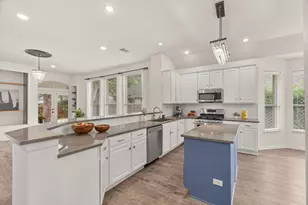 6409 Salcon Cliff Dr, Austin, TX 78749 - Photo 10