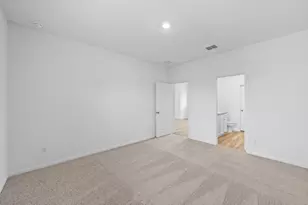 14709 Eagles Claw Wy, Elgin, TX 78621 - Photo 6