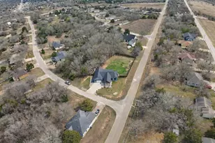 105 Laumaia Ln, Bastrop, TX 78602 - Photo 30
