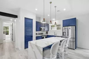 105 Laumaia Ln, Bastrop, TX 78602 - Photo 10