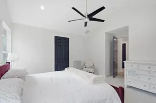 105 Laumaia Ln, Bastrop, TX 78602 - Photo 16