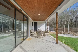 105 Laumaia Ln, Bastrop, TX 78602 - Photo 30