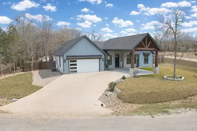 105 Laumaia Lane, Bastrop, TX 78602 - Photo 32