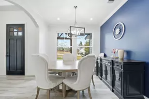 105 Laumaia Ln, Bastrop, TX 78602 - Photo 8