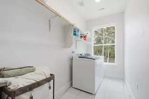 105 Laumaia Ln, Bastrop, TX 78602 - Photo 22