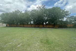 1437 Heidenreich Ln, Uhland, TX 78640 - Photo 8